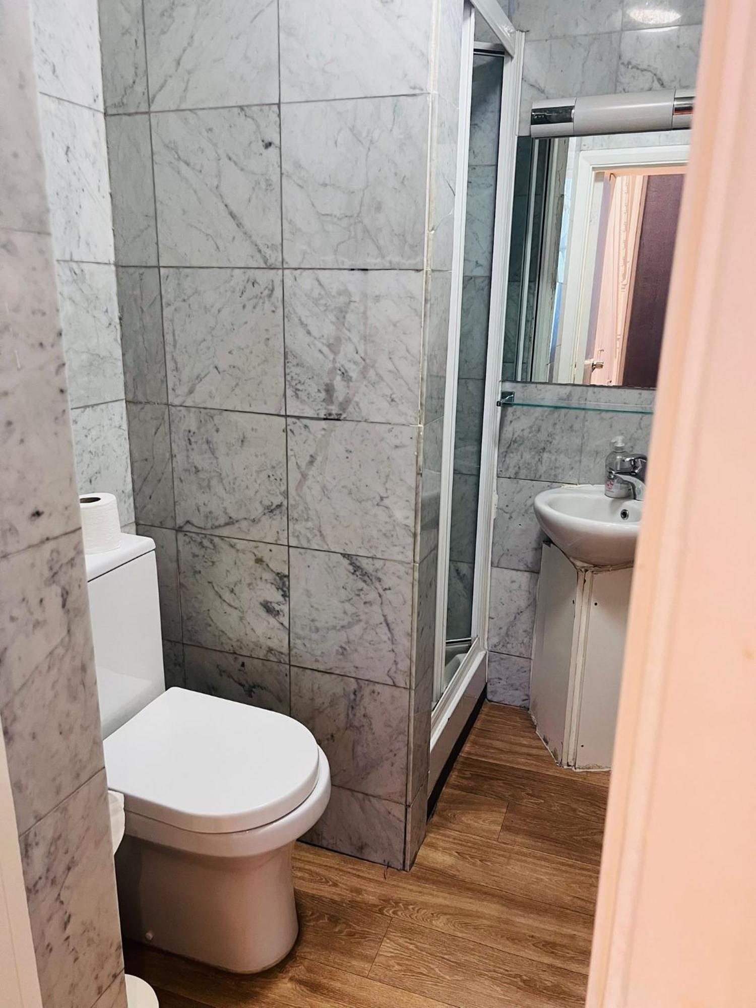 F5- Mezzanine Studio Fits 3 Near Paddington 伦敦 外观 照片
